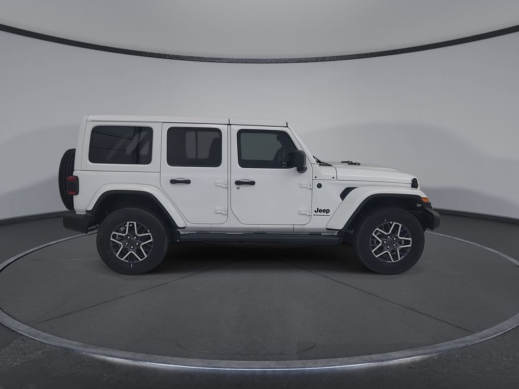 New 2026 Jeep Wrangler Unlimited Sahara AWD/4WD image 17