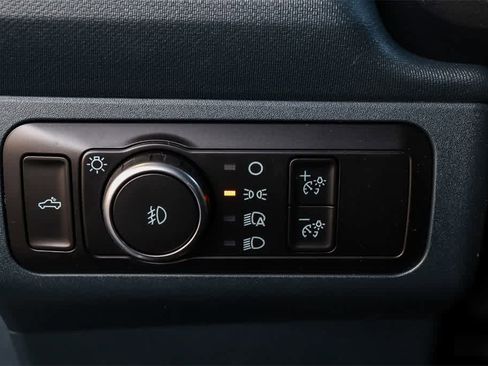 New 2026 Ford Maverick Lobo image 24