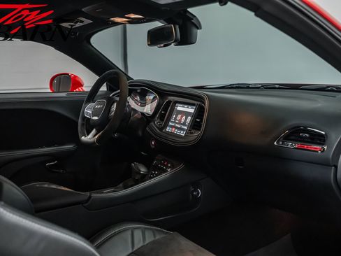 Used 2023 Dodge Challenger SRT Hellcat image 40