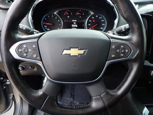 Used 2020 Chevrolet Traverse LT w/ Driver Confidence II Package image 14
