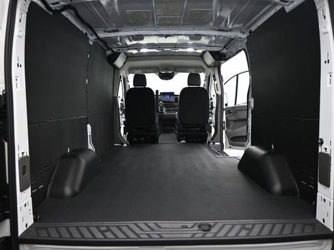 New 2026 Ford Transit 150 Low Roof RWD image 19