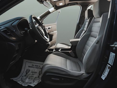 Used 2018 Honda CR-V EX image 10