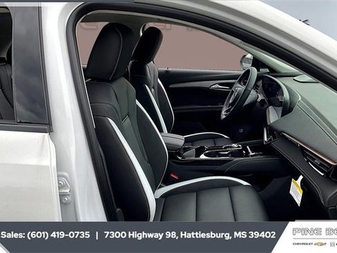 New 2025 Buick Envision Sport Touring image 8