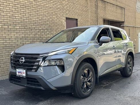 Used 2026 Nissan Rogue SV w/ Cold Weather Package AWD/4WD image 21