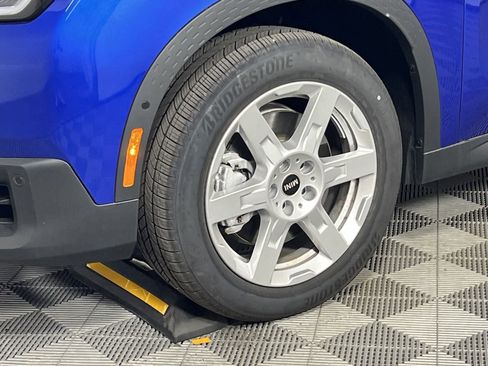 Certified 2025 MINI Cooper Countryman S image 10