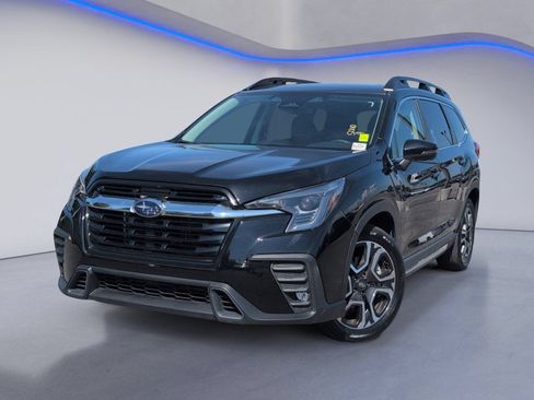 Used 2023 Subaru Ascent Limited AWD/4WD image 2