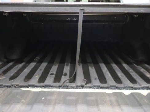 Used 2018 Chevrolet Silverado 1500 High Country AWD/4WD image 28