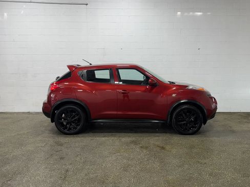 Used 2012 Nissan Juke S AWD/4WD image 2
