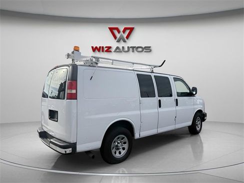 Used 2014 Chevrolet Express 1500 image 3