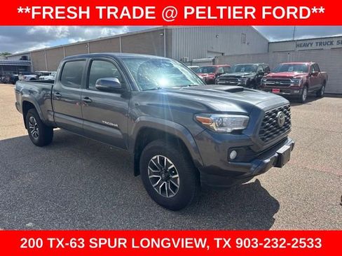 Used 2020 Toyota Tacoma TRD Sport AWD/4WD image 1