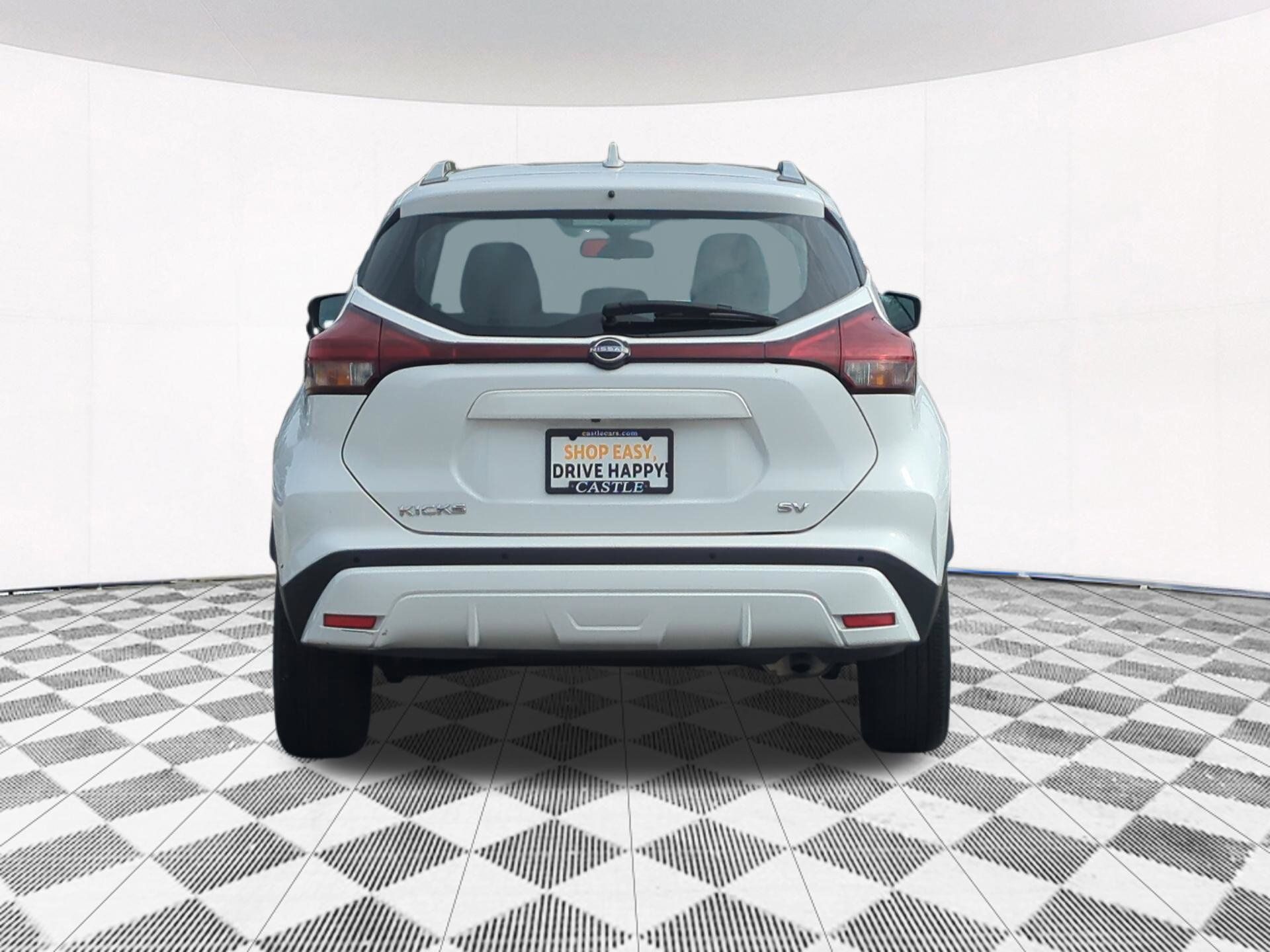 Used 2022 Nissan Kicks SV FWD image 5