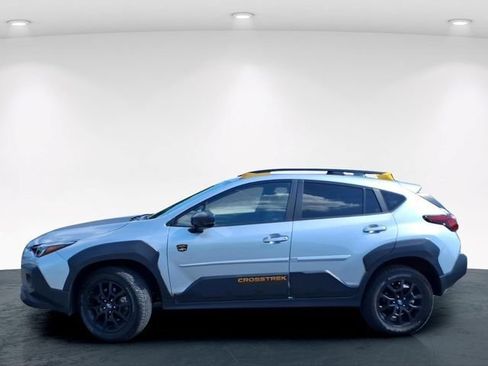 Used 2024 Subaru Crosstrek 2.5i Wilderness AWD/4WD image 13