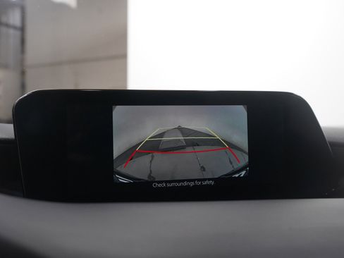Used 2023 MAZDA MAZDA3 s image 30