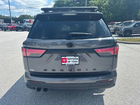 Used 2025 Toyota Sequoia TRD Pro AWD/4WD image 4