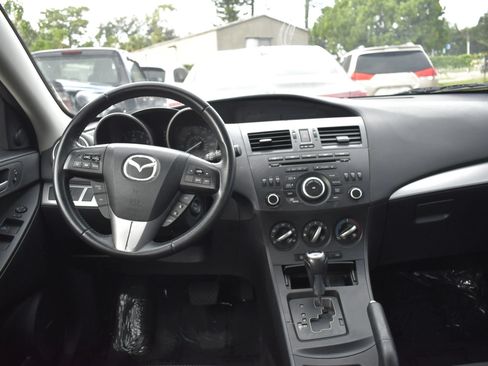 Used 2012 MAZDA MAZDA3 i Touring FWD image 9