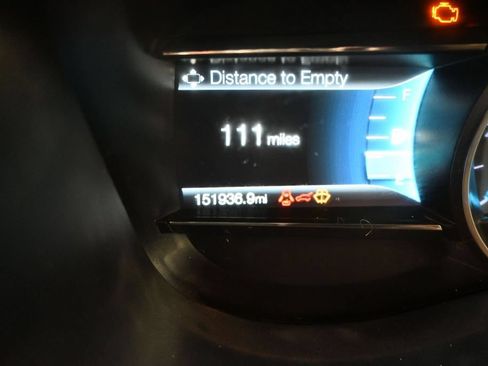 Used 2018 Ford Explorer Limited w/ Equipment Group 301A FWD image 6