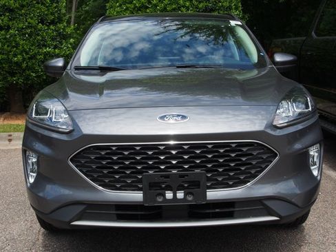 Certified 2022 Ford Escape SEL w/ Technology Package FWD image 3