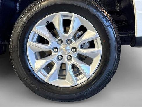Used 2023 Chevrolet Silverado 1500 Custom RWD image 29