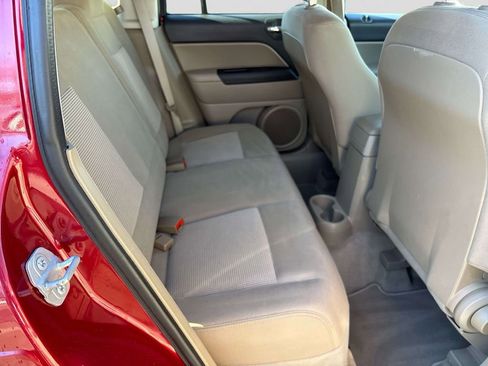 Used 2015 Jeep Compass Sport w/ Power Value Group image 11