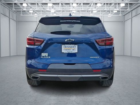 Used 2023 Chevrolet Blazer Premier image 6