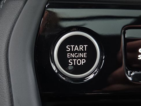 Used 2025 Audi Q5 Premium Plus w/ Premium Plus image 14