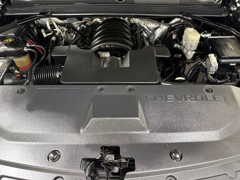 Used 2018 Chevrolet Tahoe LT RWD image 92