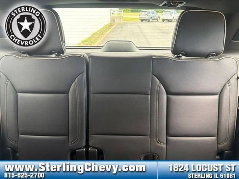 Used 2024 GMC Yukon SLT AWD/4WD image 15