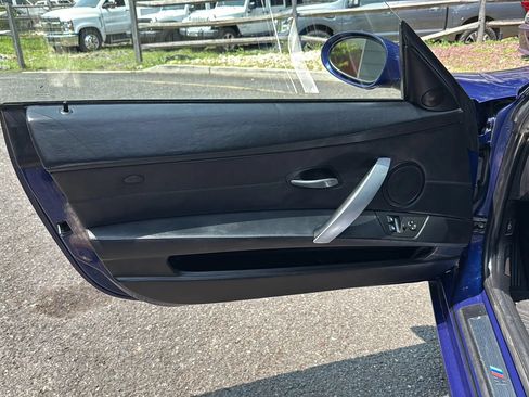 Used 2006 BMW M Roadster RWD image 13