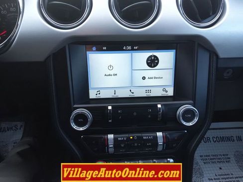 Used 2016 Ford Mustang Premium image 29