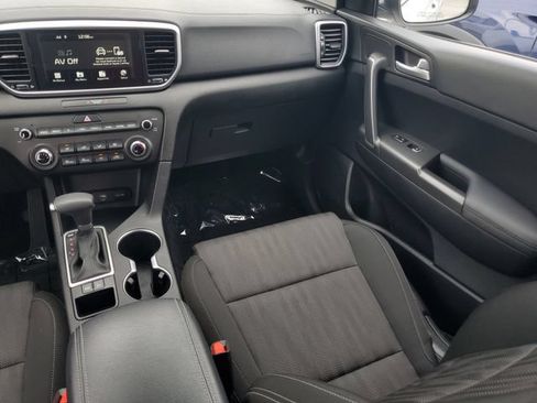 Used 2020 Kia Sportage LX FWD image 13