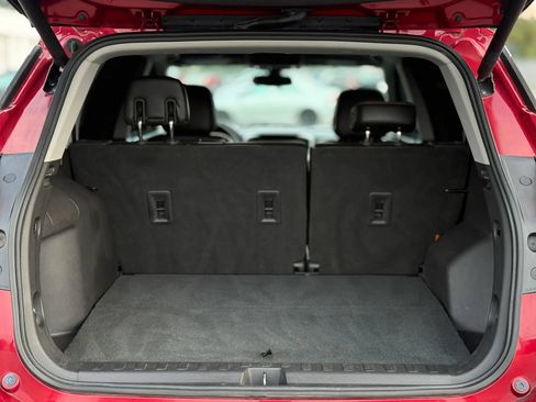Used 2019 GMC Terrain SLT w/ Preferred Package FWD image 25