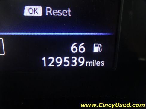 Used 2018 Nissan Rogue S AWD/4WD image 23