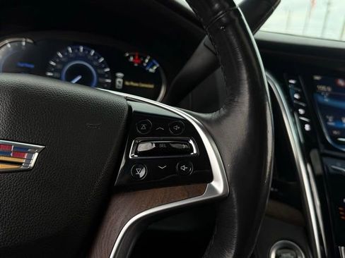 Used 2019 Cadillac Escalade Premium Luxury image 11