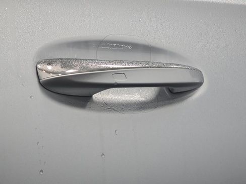 Used 2025 Mercedes-Benz GLE 350 4MATIC image 30