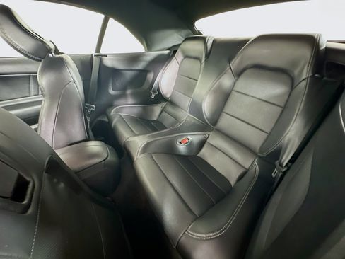 Used 2020 Ford Mustang Premium RWD image 24