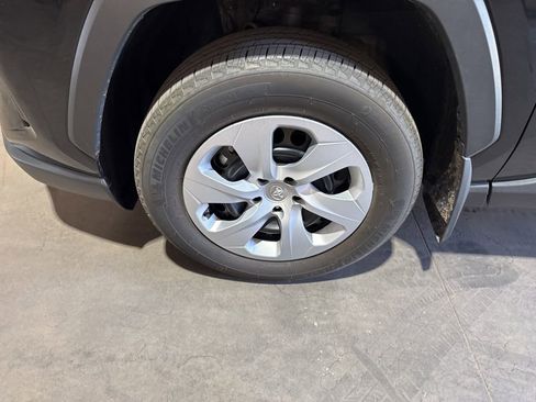 Used 2025 Toyota RAV4 LE image 4