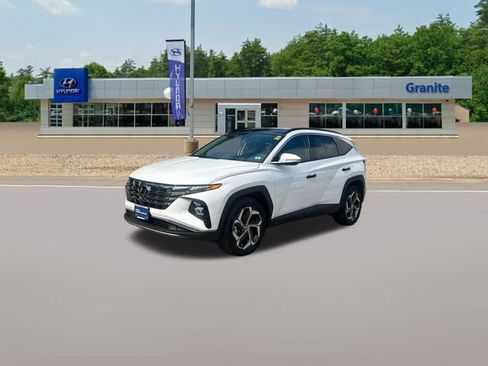 Certified 2024 Hyundai Tucson Limited AWD/4WD image 2