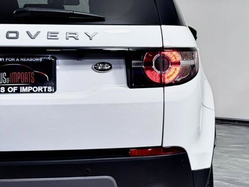 Used 2016 Land Rover Discovery Sport SE image 14