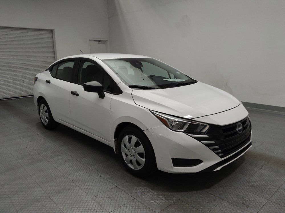 Used 2024 Nissan Versa S w/ Trunk Package FWD image 13