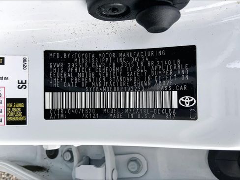 Used 2024 Toyota Corolla LE FWD image 36
