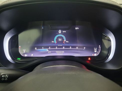 Used 2025 RAM 1500 Limited w/ Body Color Bumper Group image 17