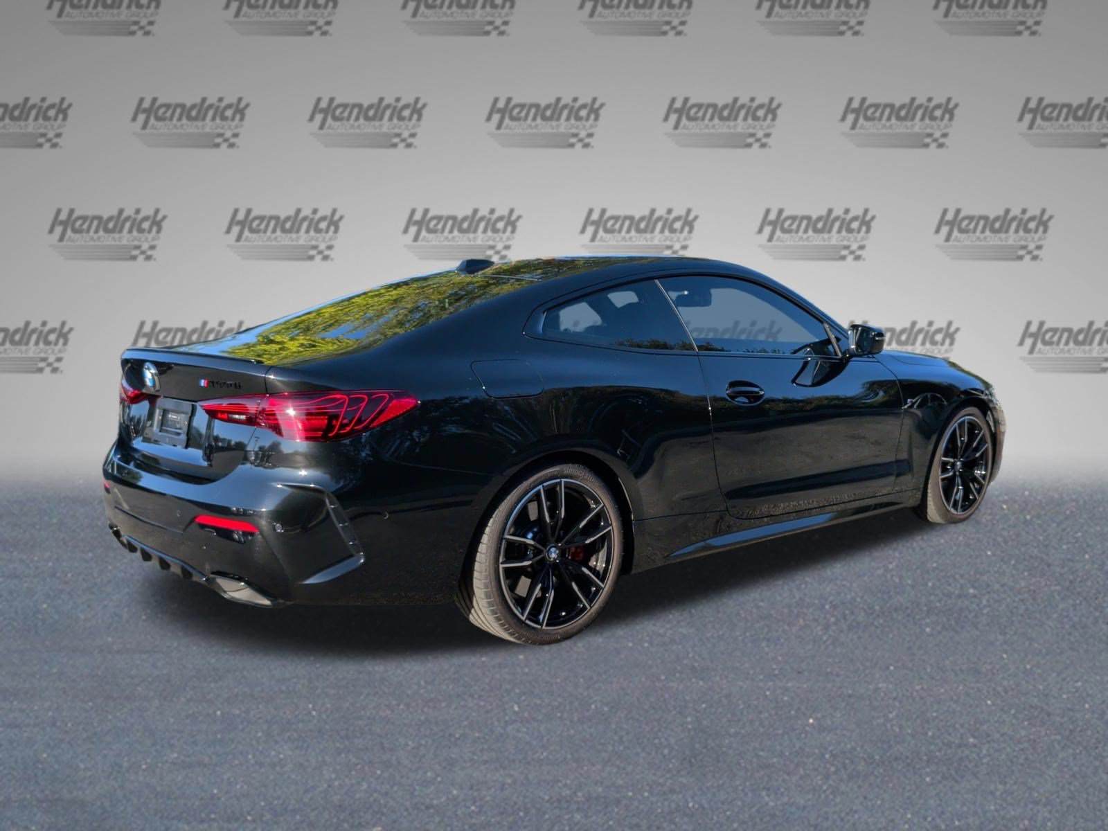 Used 2026 BMW M440i Coupe w/ Premium Package RWD image 7