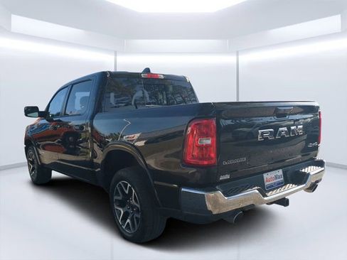 Used 2025 RAM 1500 Laramie AWD/4WD image 5