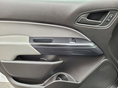 Used 2016 Chevrolet Colorado W/T w/ WT Convenience Package image 24