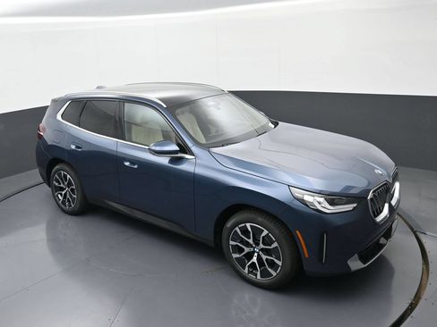 New 2026 BMW X3 xDrive30i w/ Premium Package AWD/4WD image 30