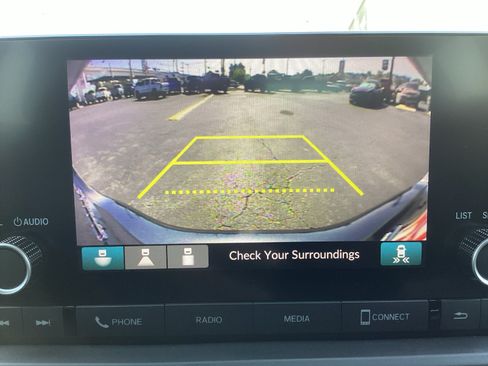 Used 2025 Honda Accord SE image 15