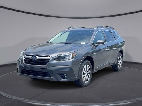 Used 2021 Subaru Outback Premium AWD/4WD image 1