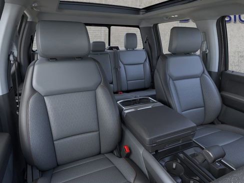 New 2025 Ford F150 Lariat w/ Equipment Group 501A Mid image 12