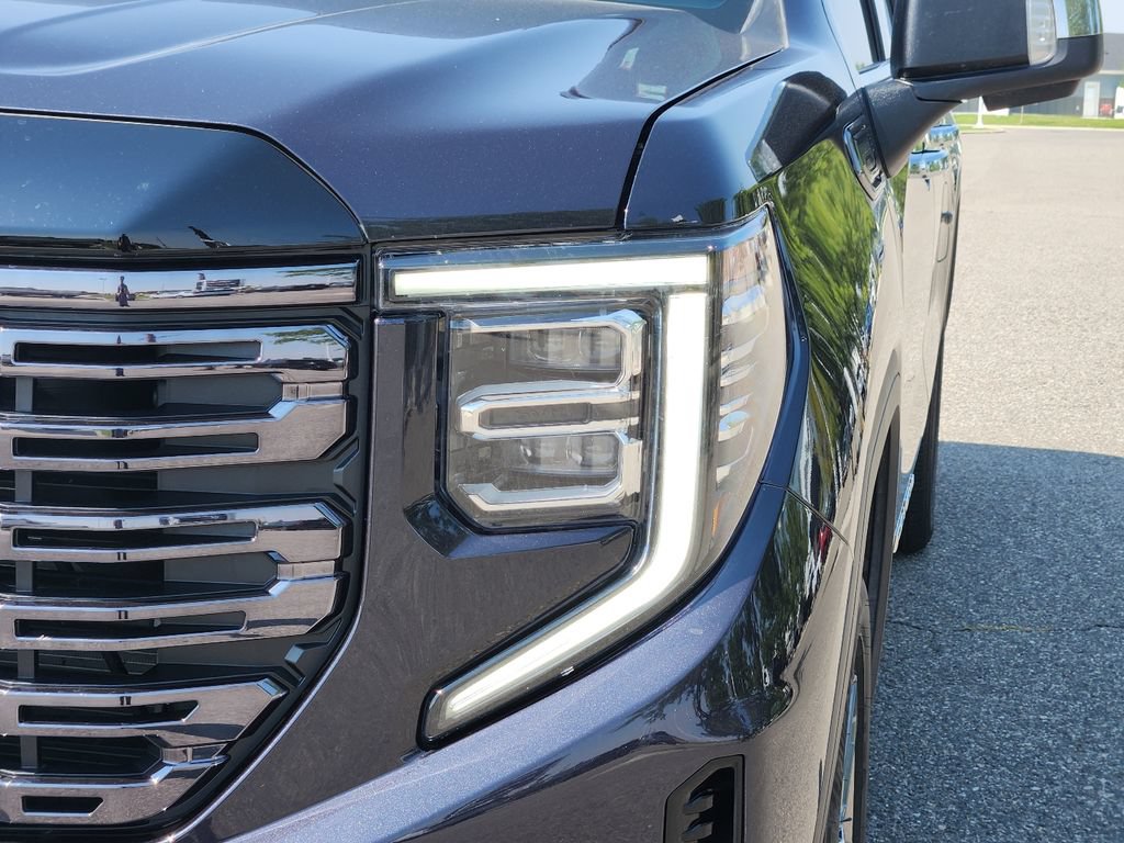 Used 2025 GMC Sierra 1500 Denali Ultimate AWD/4WD image 39