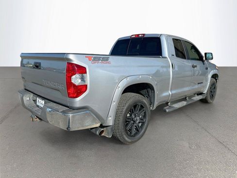 Used 2018 Toyota Tundra SR5 AWD/4WD image 4